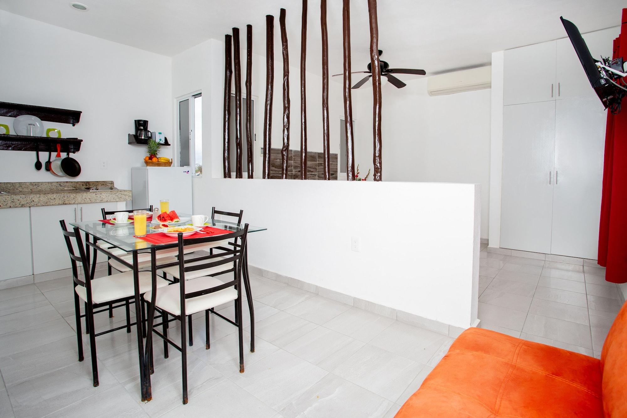 Suite 24 Aparthotel By Xperience Hotels Playa del Carmen Exteriör bild